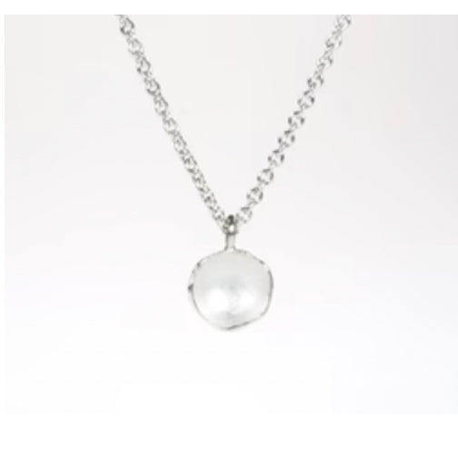 Small Dishy Pod Pendant