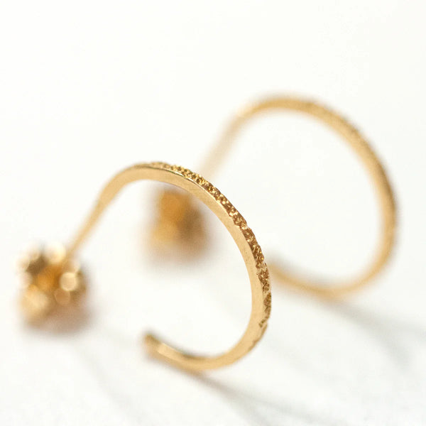 Huggie Hoops