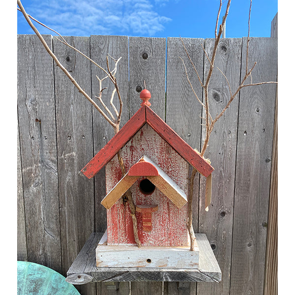 Single Hole Birdhouse with Red Roof