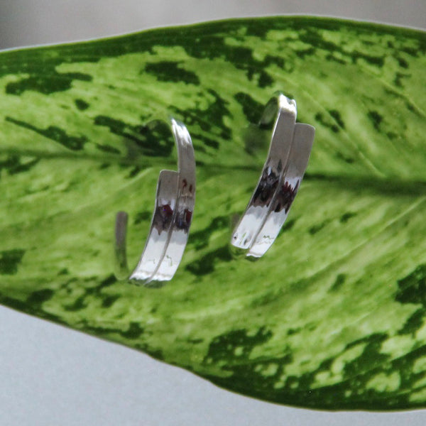 Back-and-Forth Hoop Earrings