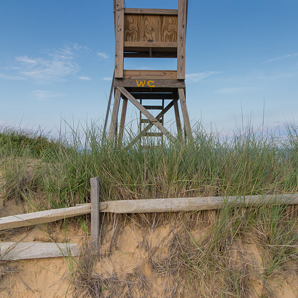 White Crest Guard Chair